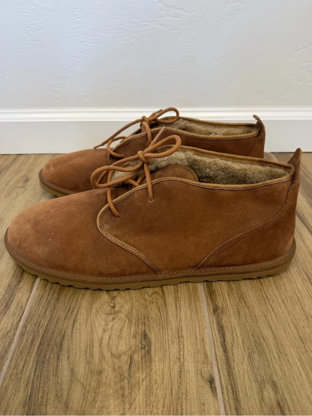 UGG Men's Chestnut Maksim Suede Fully Lined Chukka Ankle Boots Size 15